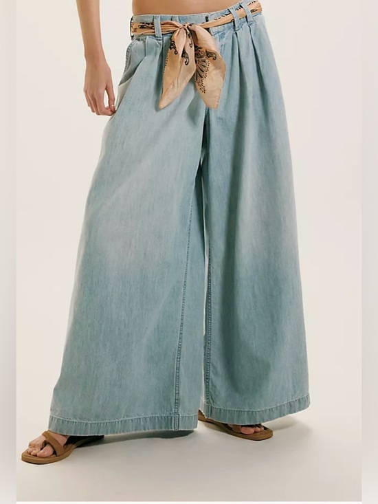 Free People Denim - Free People We The Free Scout Wide-Leg Jeans. NWT. California blue